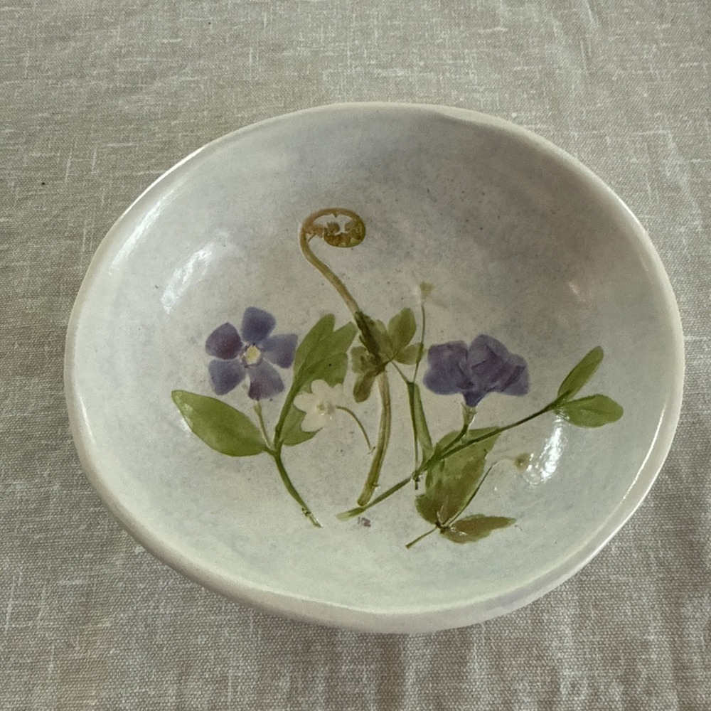 Salt Marsh Pottery Vintage Floral Blue Vinca Flowers  Handmade Bowl 6.25"x 1.75"